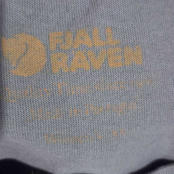 Fjallraven Top Womens XS Teal Green V-Neck T-Shirt Colorado Hiking Outdoor - Picture 4 of 10